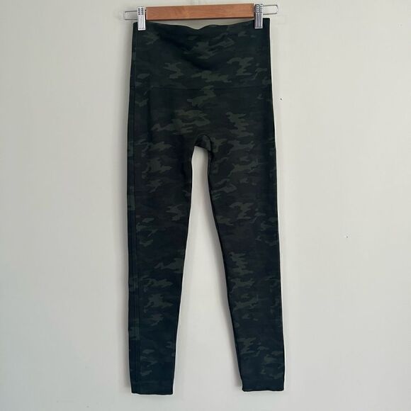 Spanx Green Camo Leggings - Picture 3 of 9